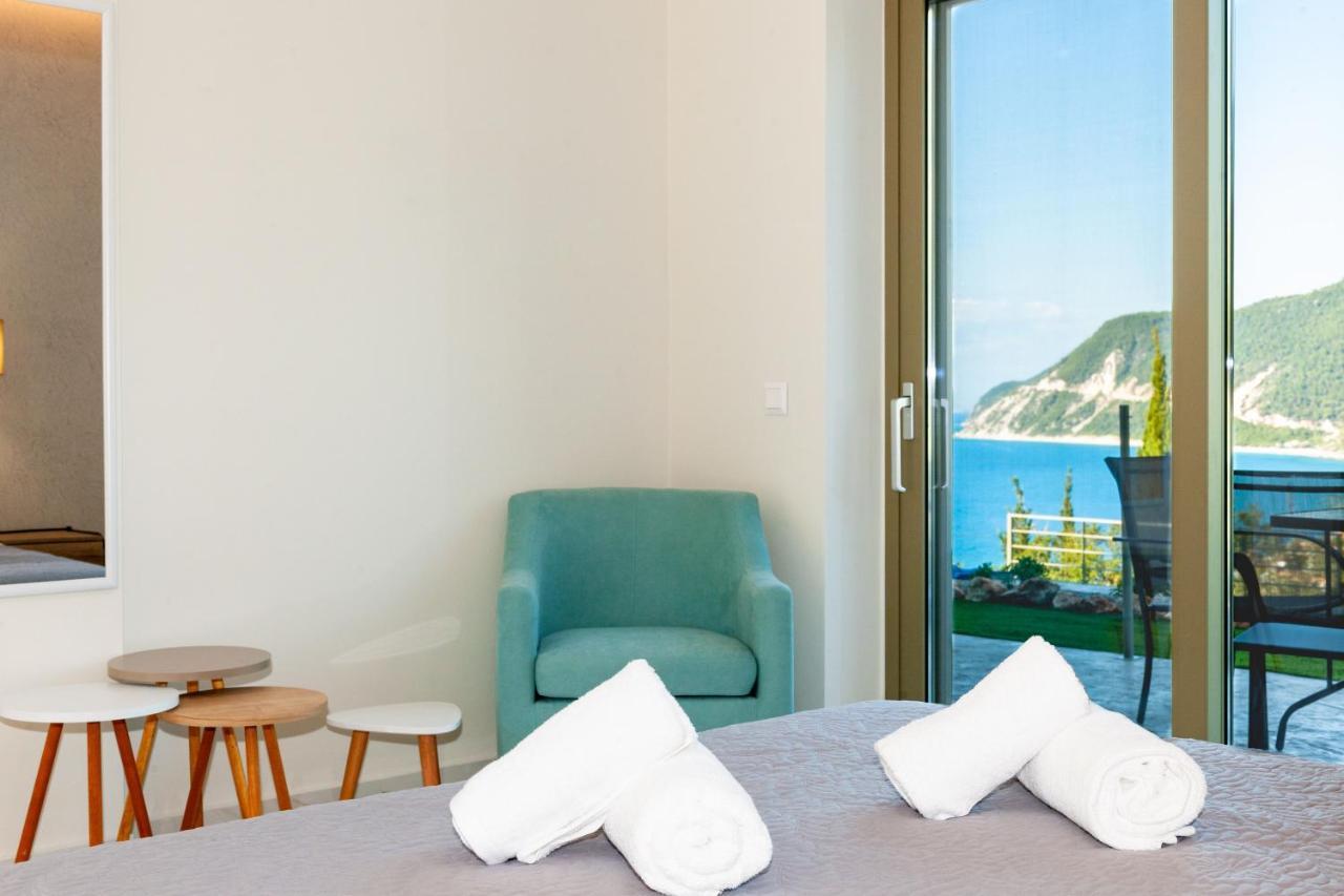 Mylos Mountain Villas- Giorgio Áyios Nikítas